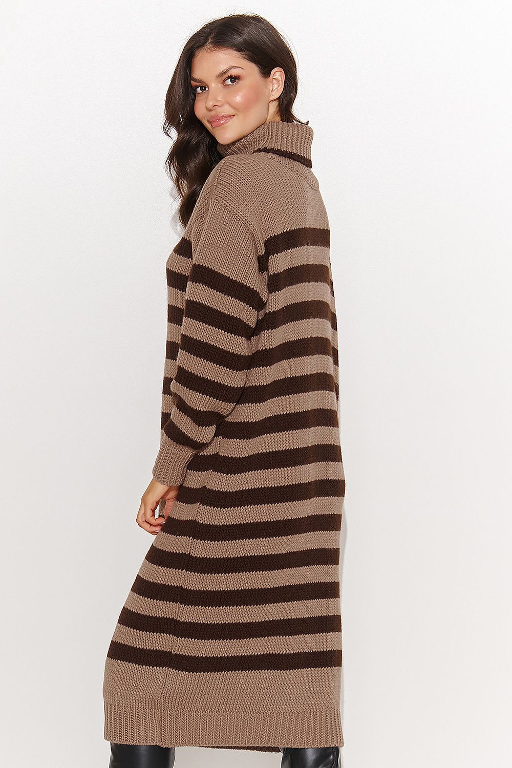 Day dress model 185205 Numinou