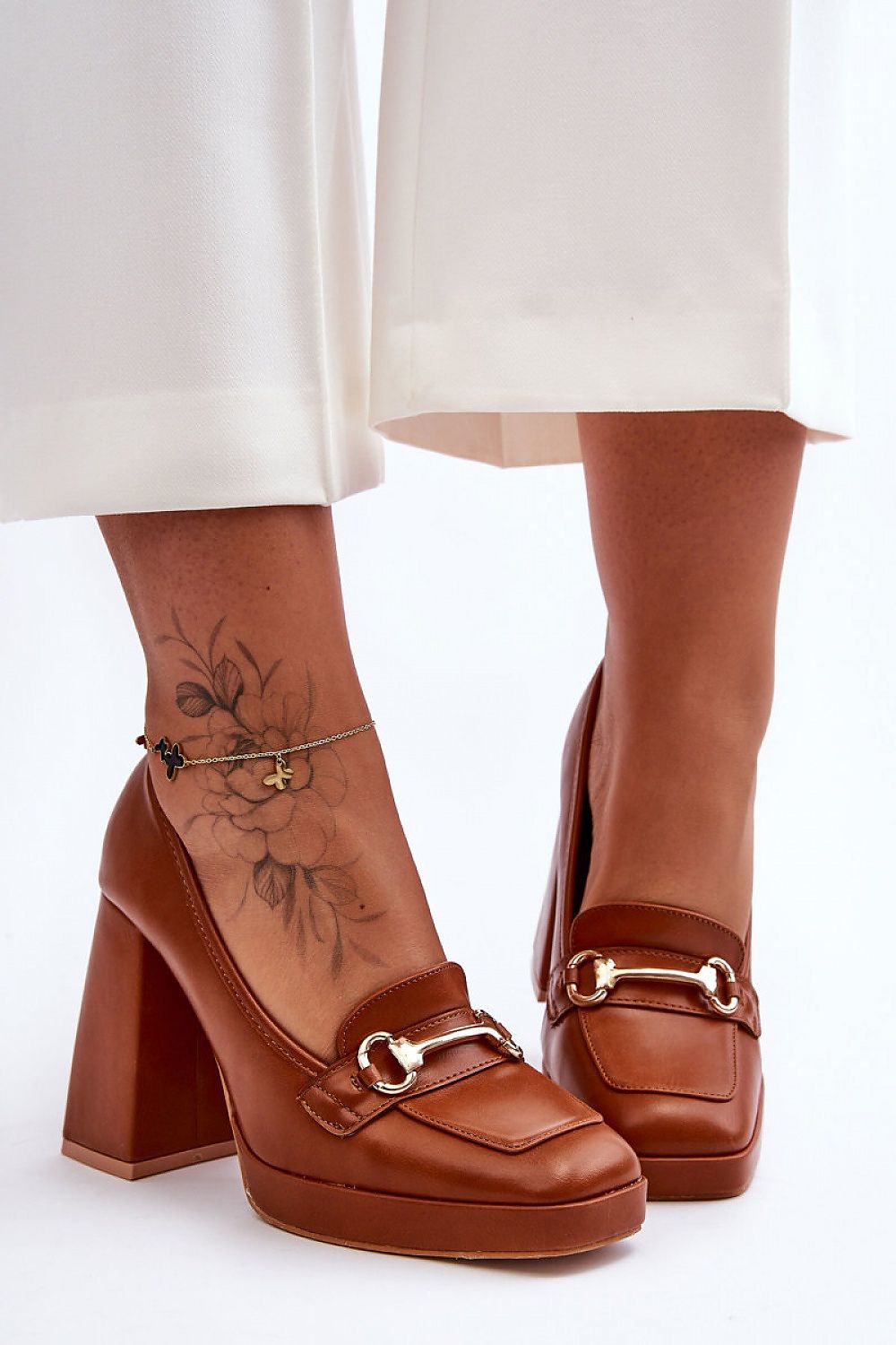 Step in style model 185453 heeled pumps