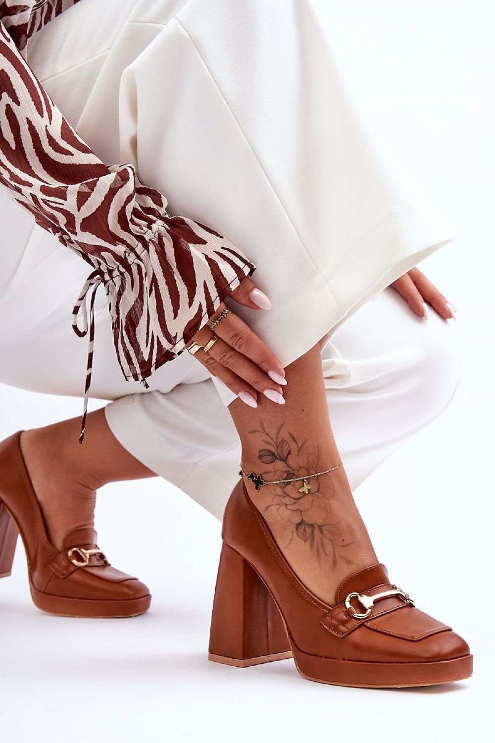 Step in style model 185453 heeled pumps