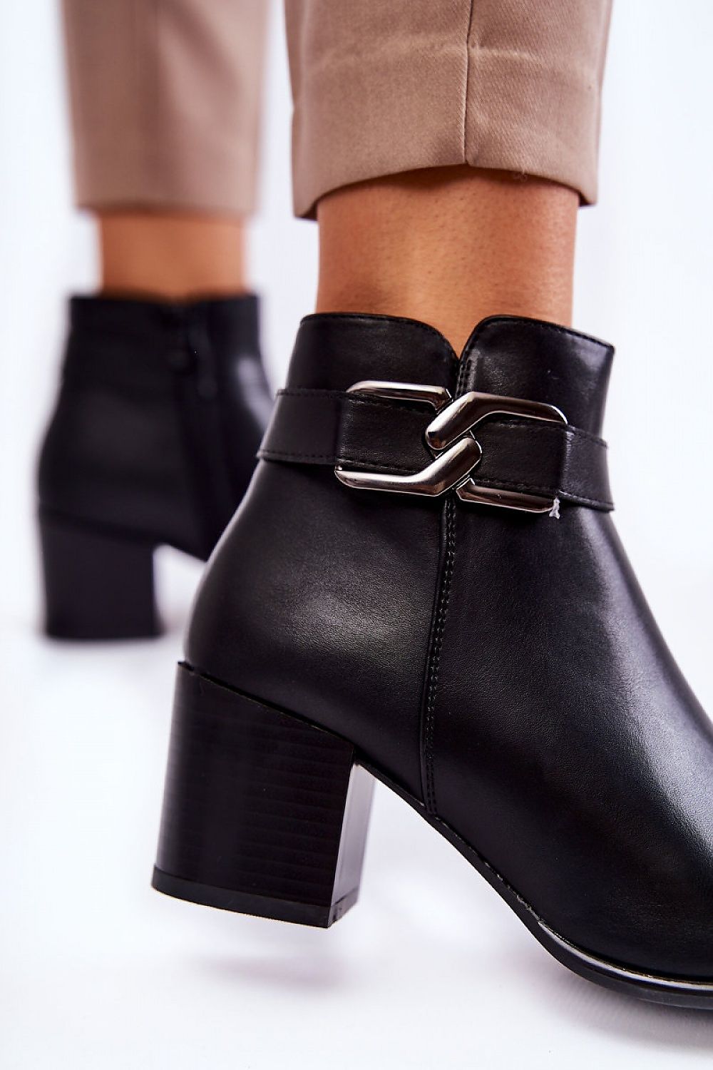 Heeled boots model 185432 Step in style