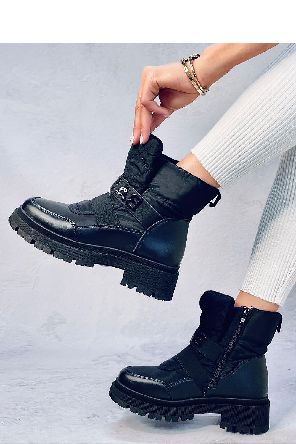 snow boots model 185863 Inello