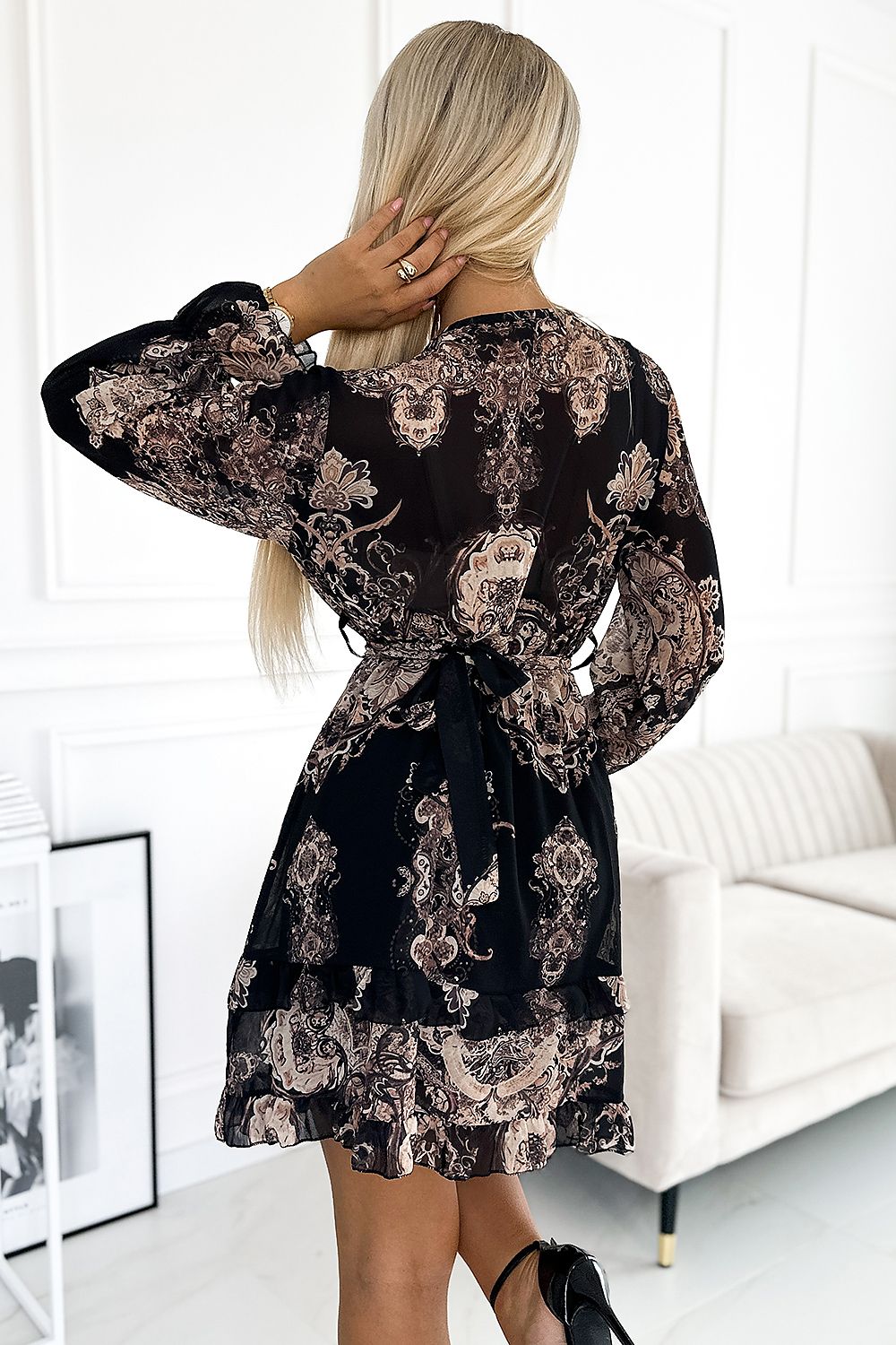 Robe de cocktail model 186304 Numoco