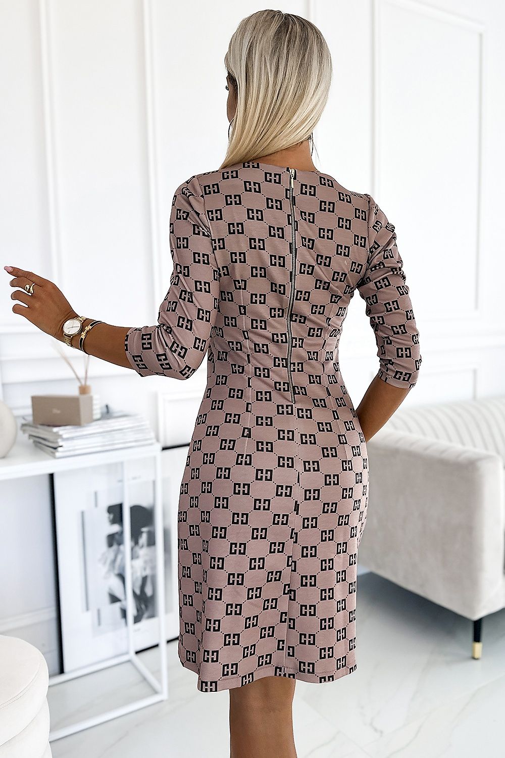 Robe de jour model 190990 Numoco