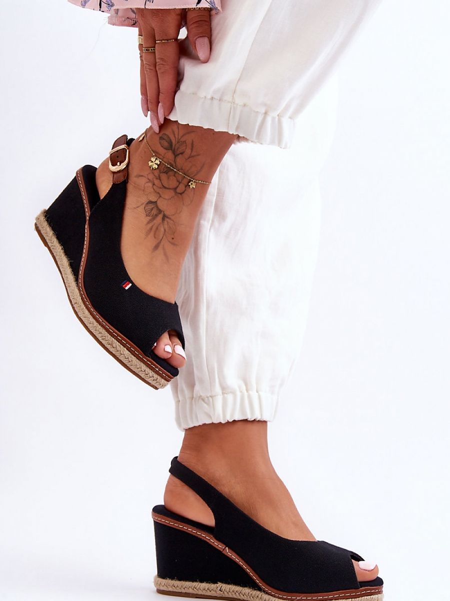 Cothurnes model 181774 Step in style-1