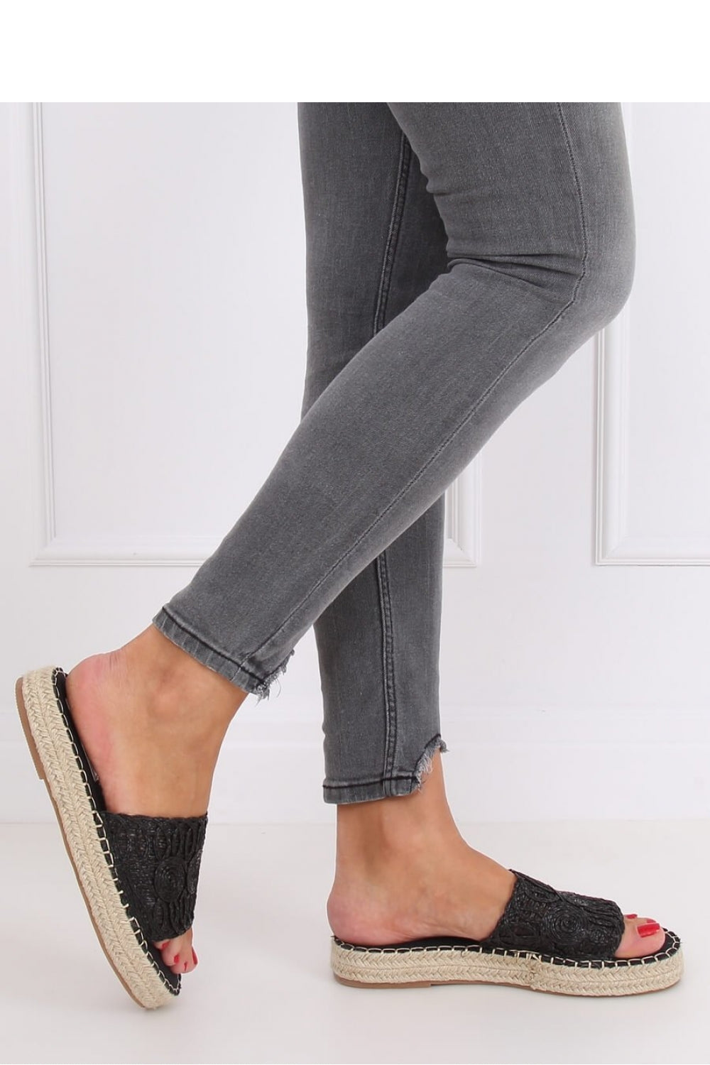 Clacquettes model 143830 Inello-2
