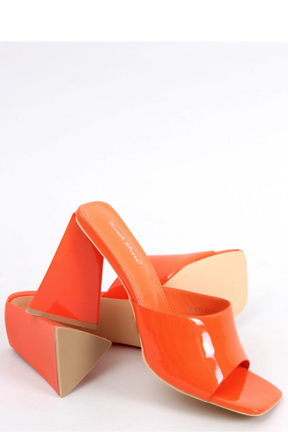 Clacquettes model 167043 Inello-3