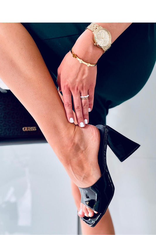 Clacquettes model 167044 Inello-1