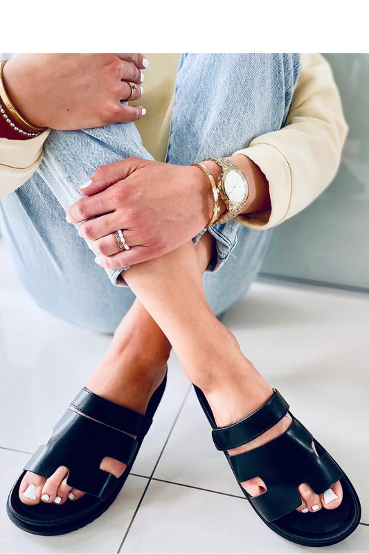 Clacquettes model 167263 Inello-1