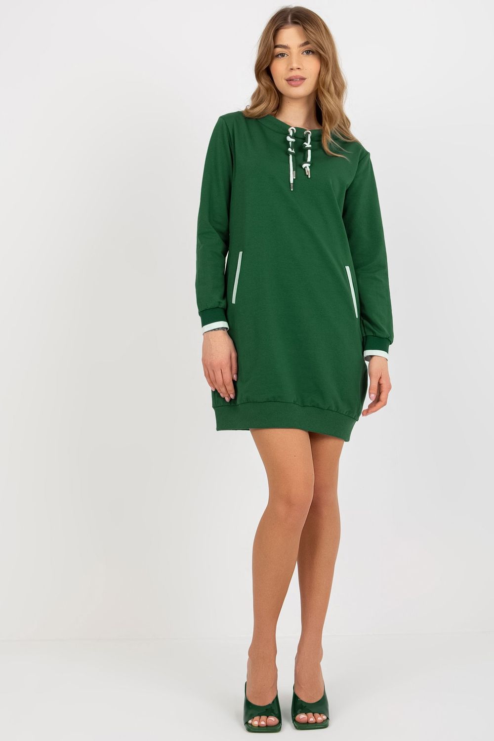 Robe de jour model 174842 Relevance-1