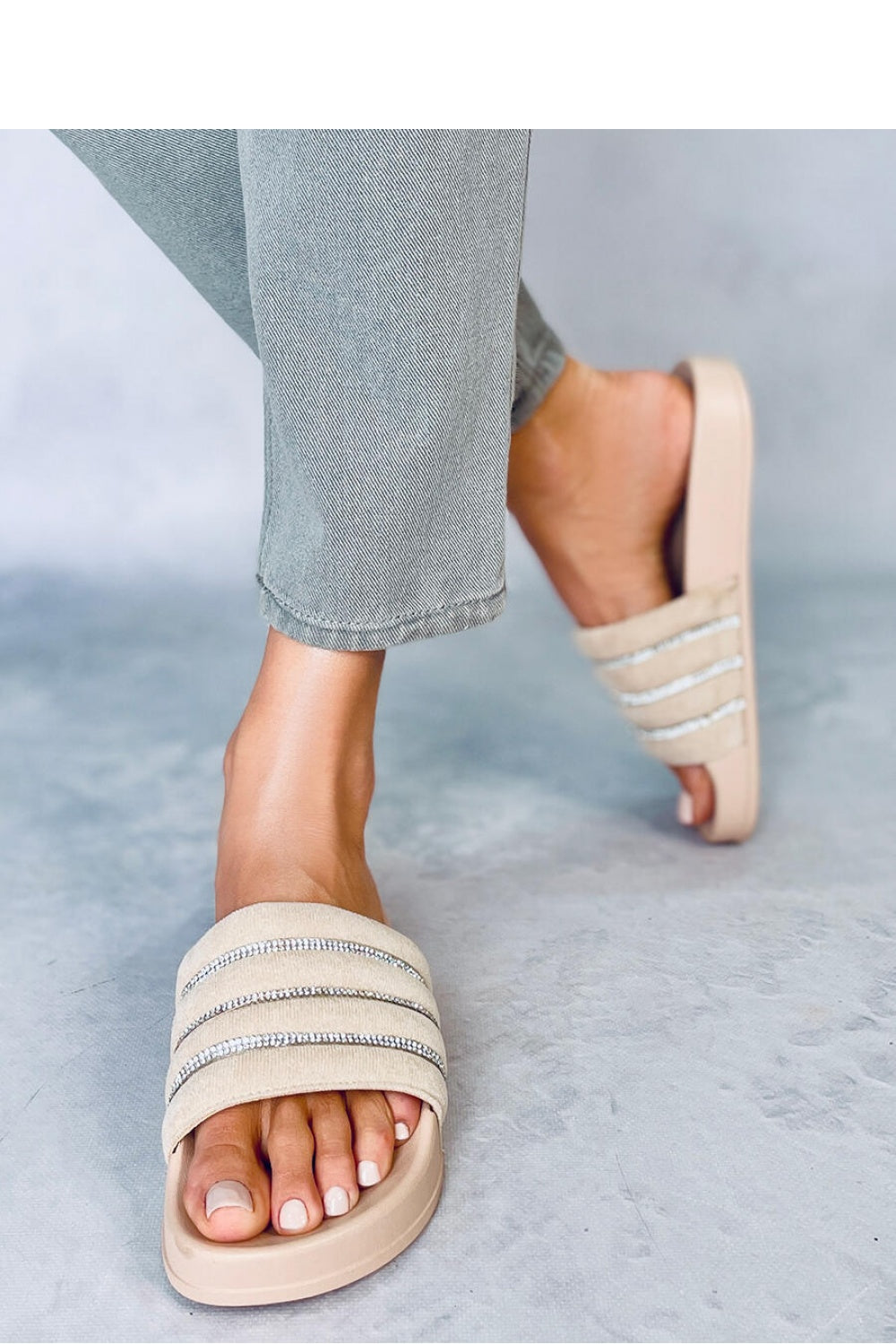 Clacquettes model 177636 Inello-3