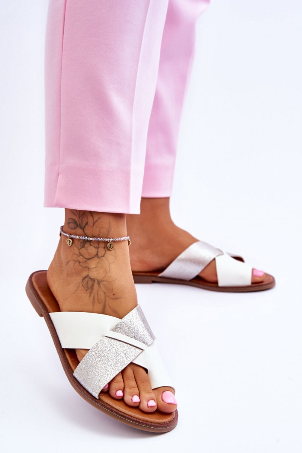 Clacquettes model 178339 Step in style-2