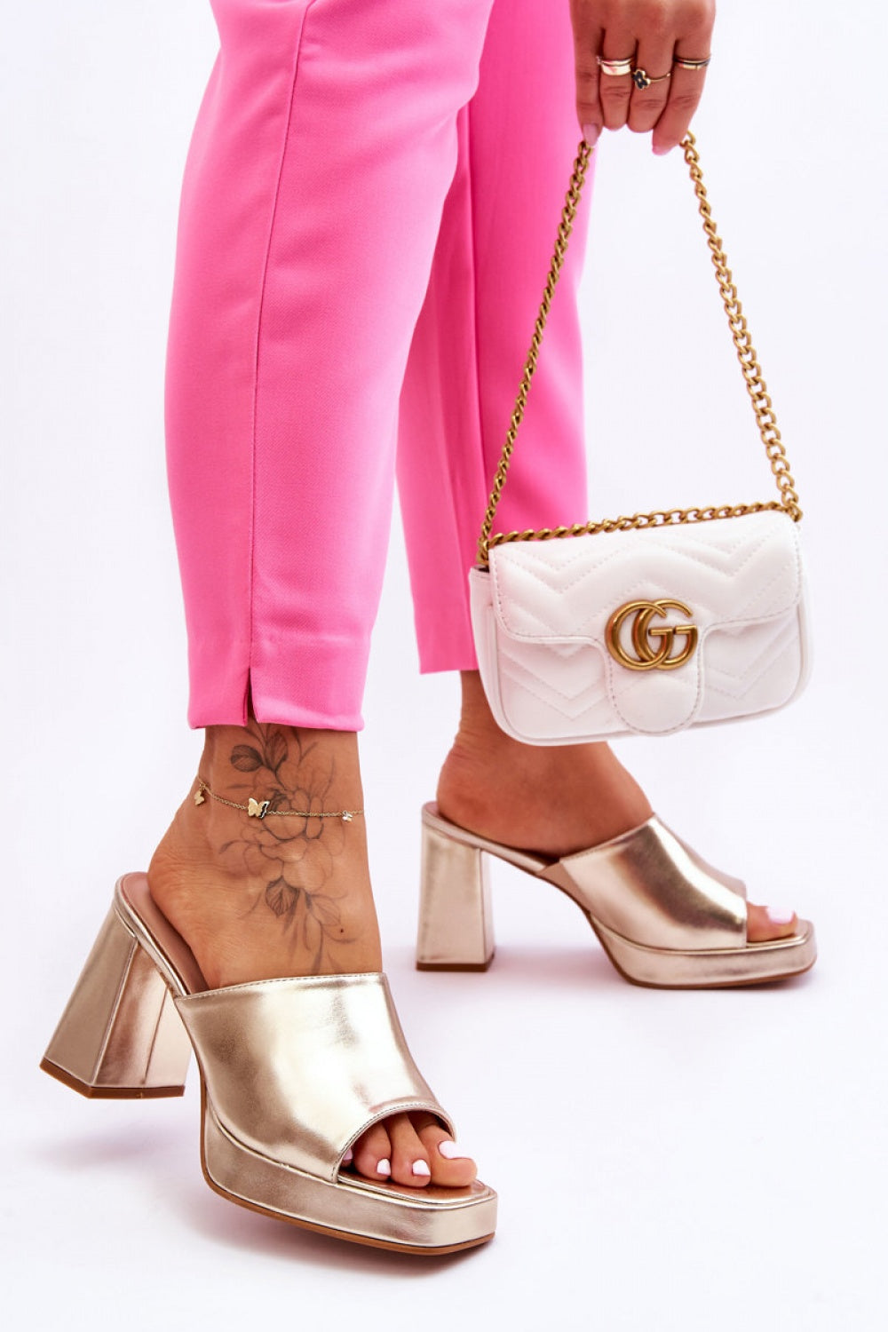Clacquettes model 181068 Step in style-2