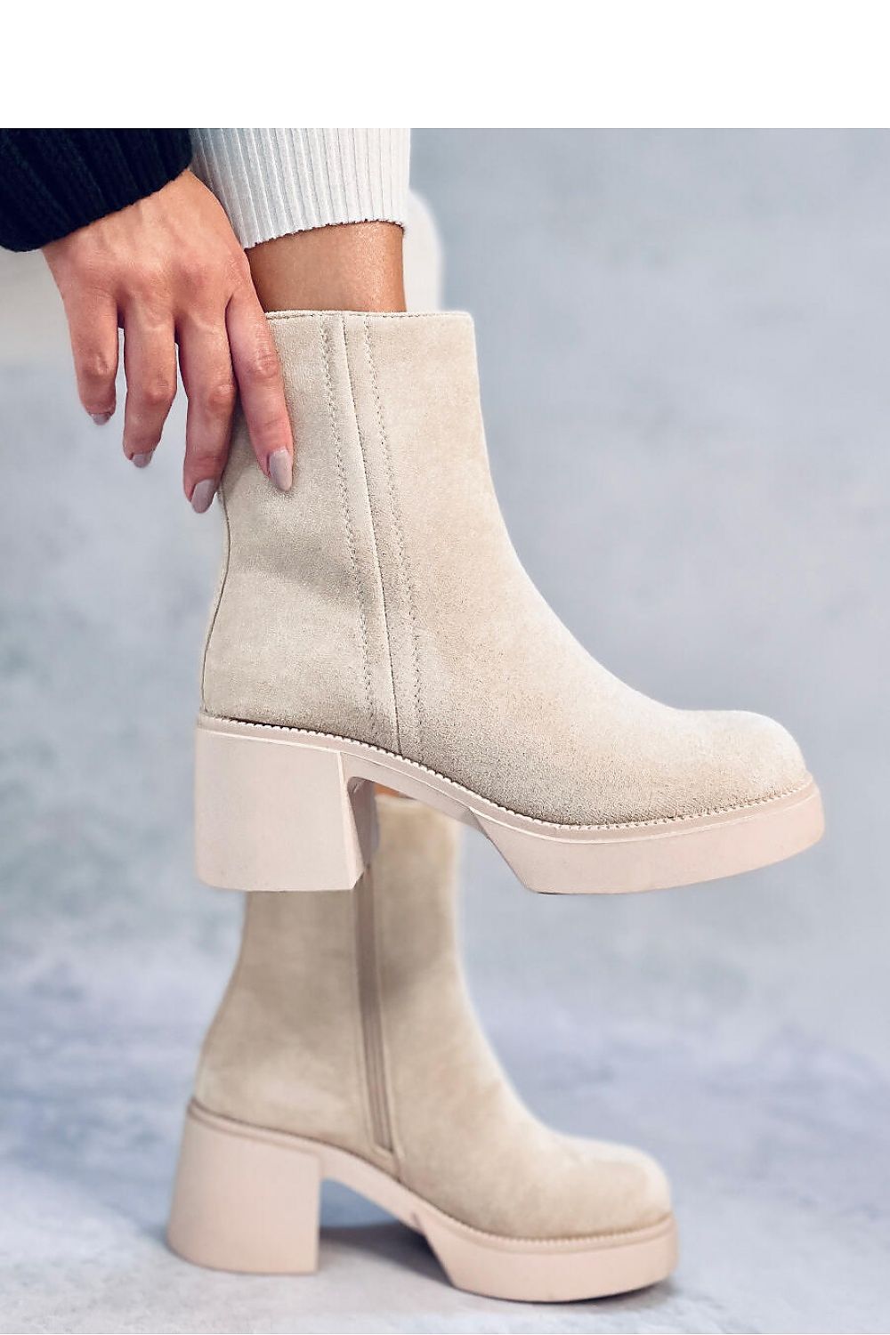 Heeled boots model 187369 Inello