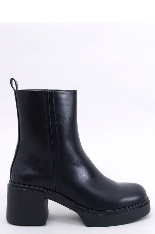 Heeled boots model 187370 Inello