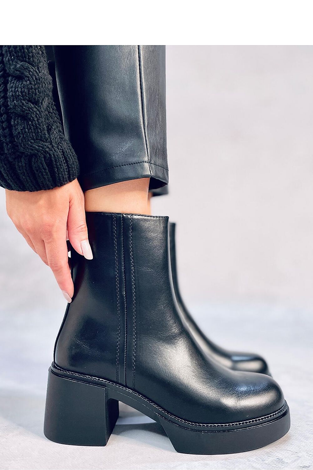 Bottes à talons model 187370 Inello