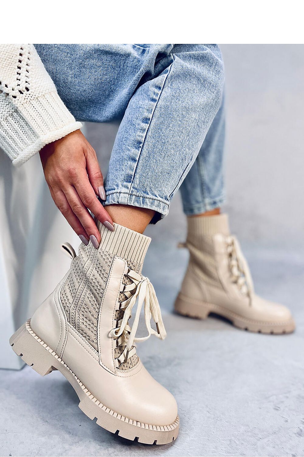 Bottes model 187375 Inello