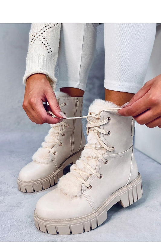 Boots model 187389 Inello