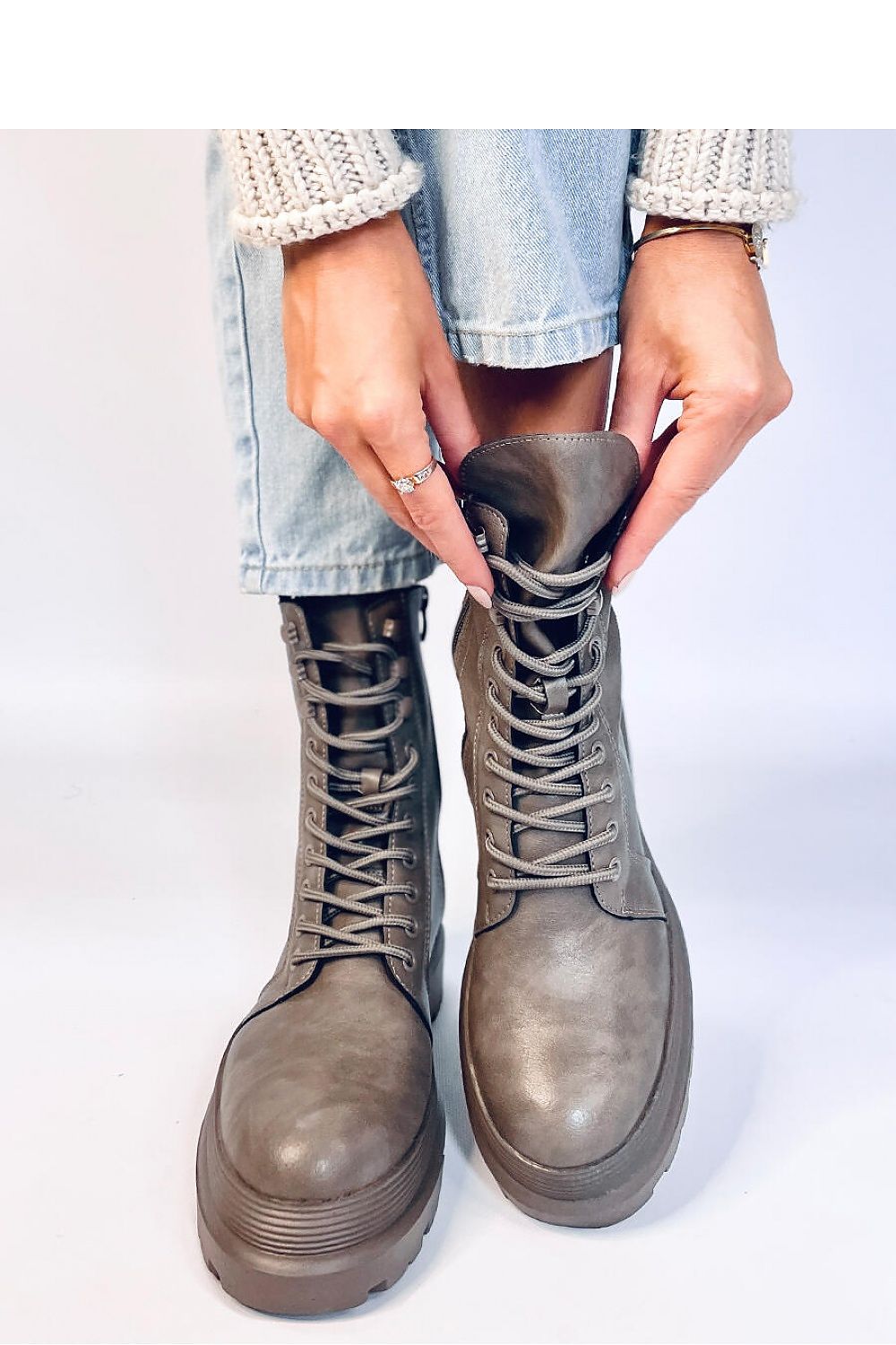 Bottes model 189557 Inello