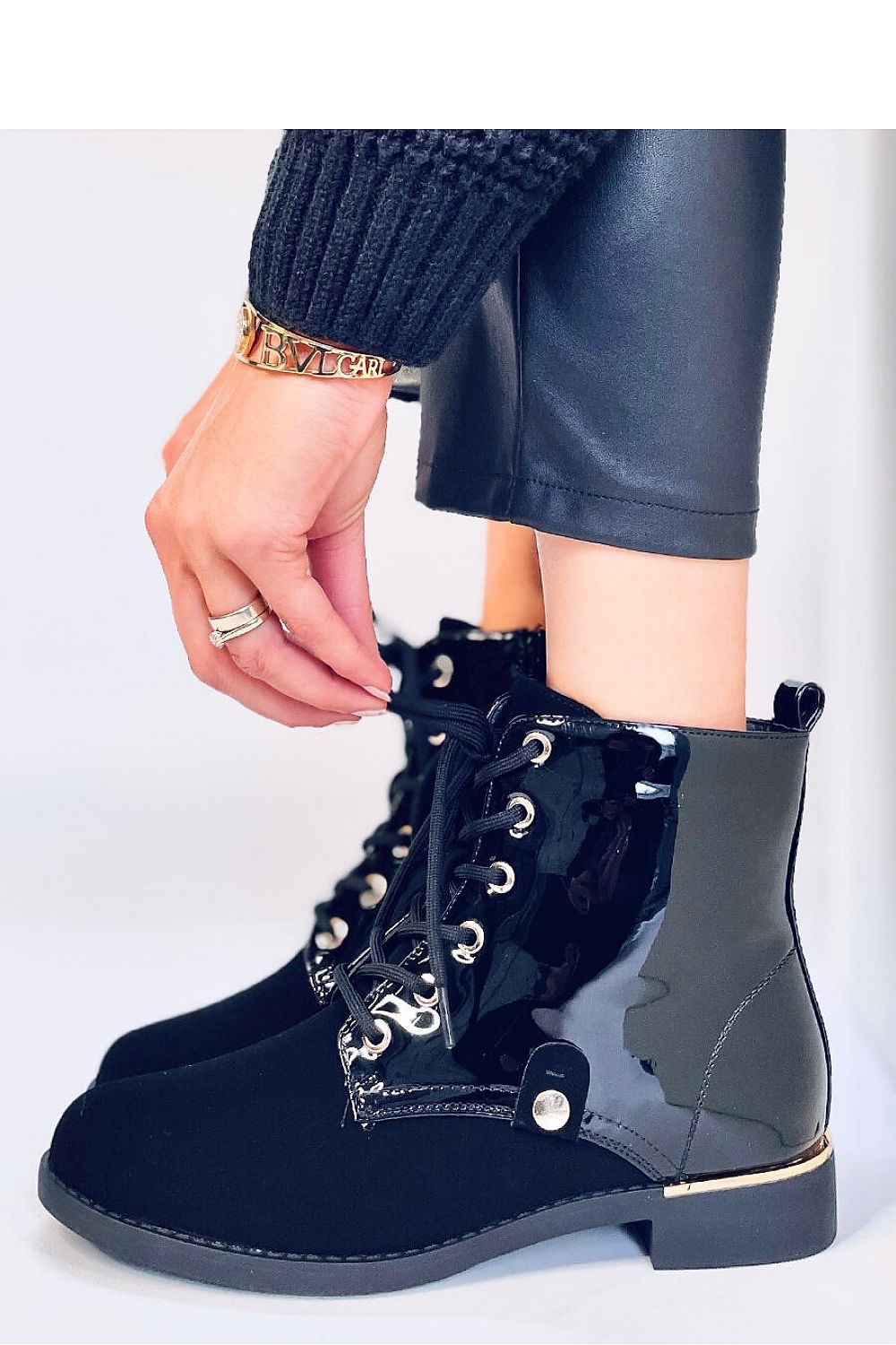 Bottes model 189777 Inello