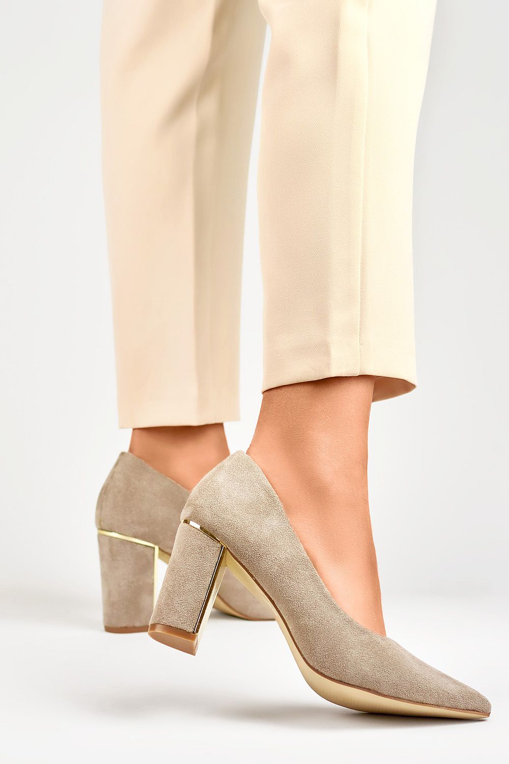 Wide heel pumps model 190050 PRIMO