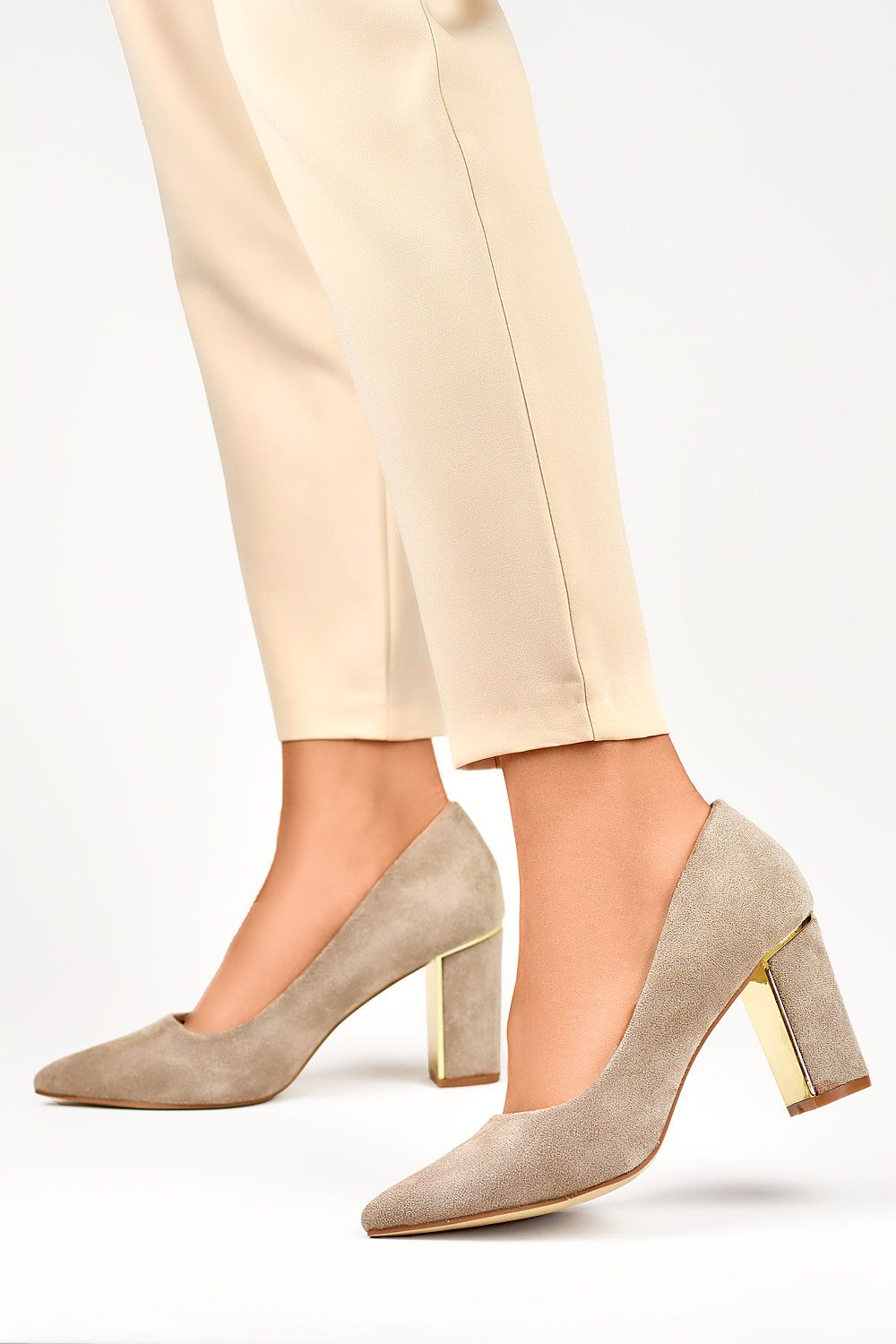 Wide heel pumps model 190050 PRIMO