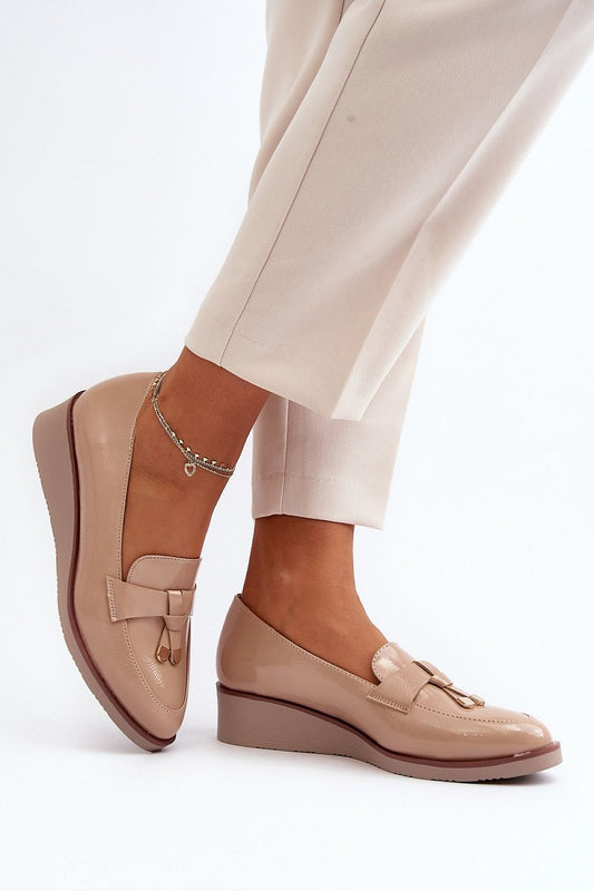 Step in style low-top shoes