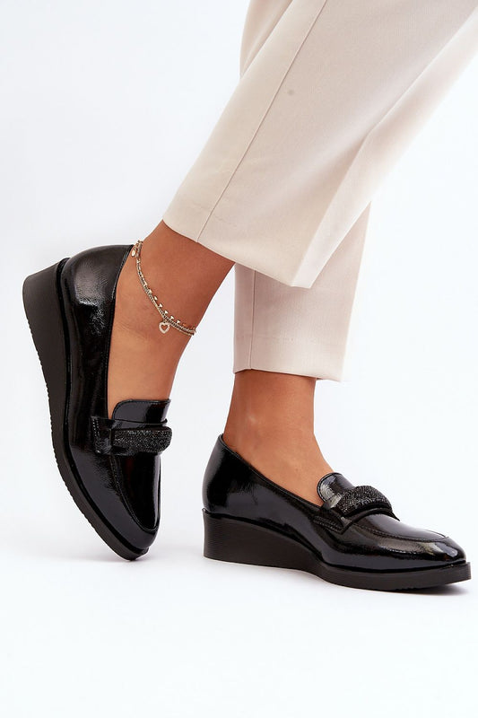Step in style low-top shoes