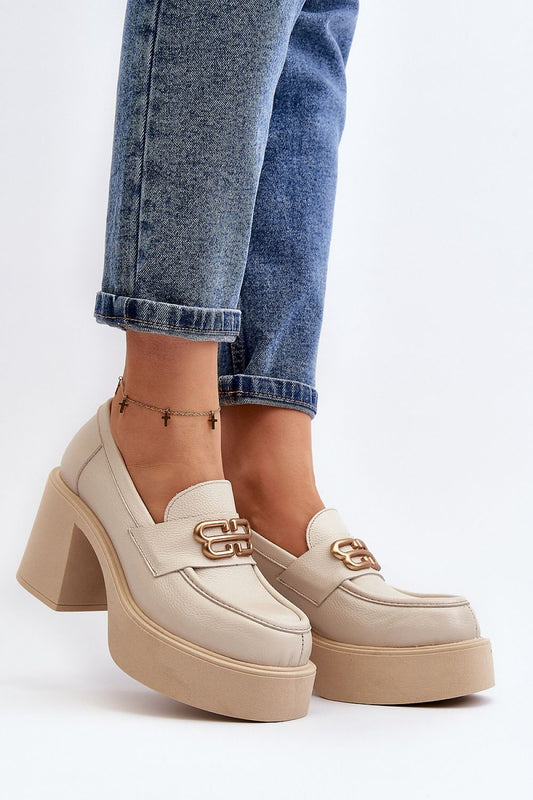 Step in style low heel shoes