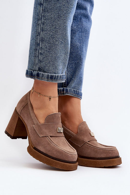 Step in style low heel shoes