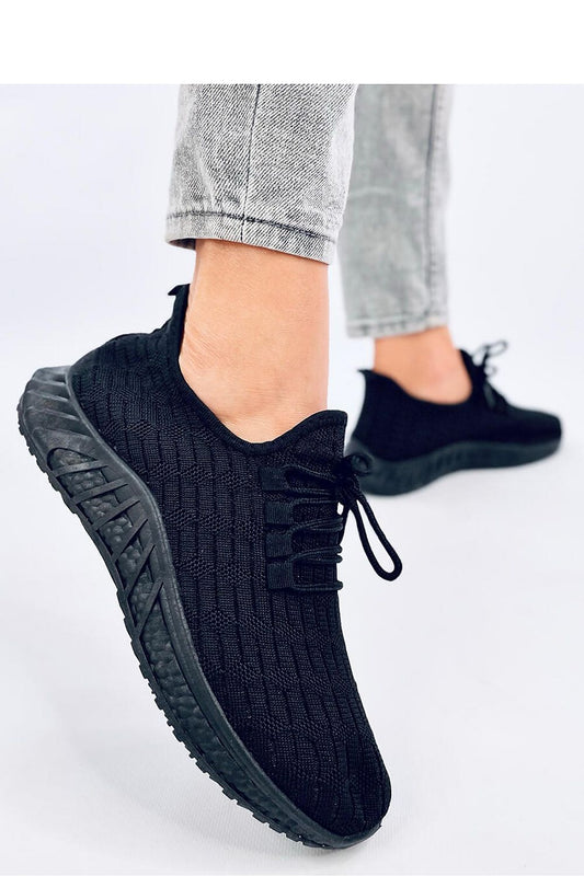 Inello sports shoes