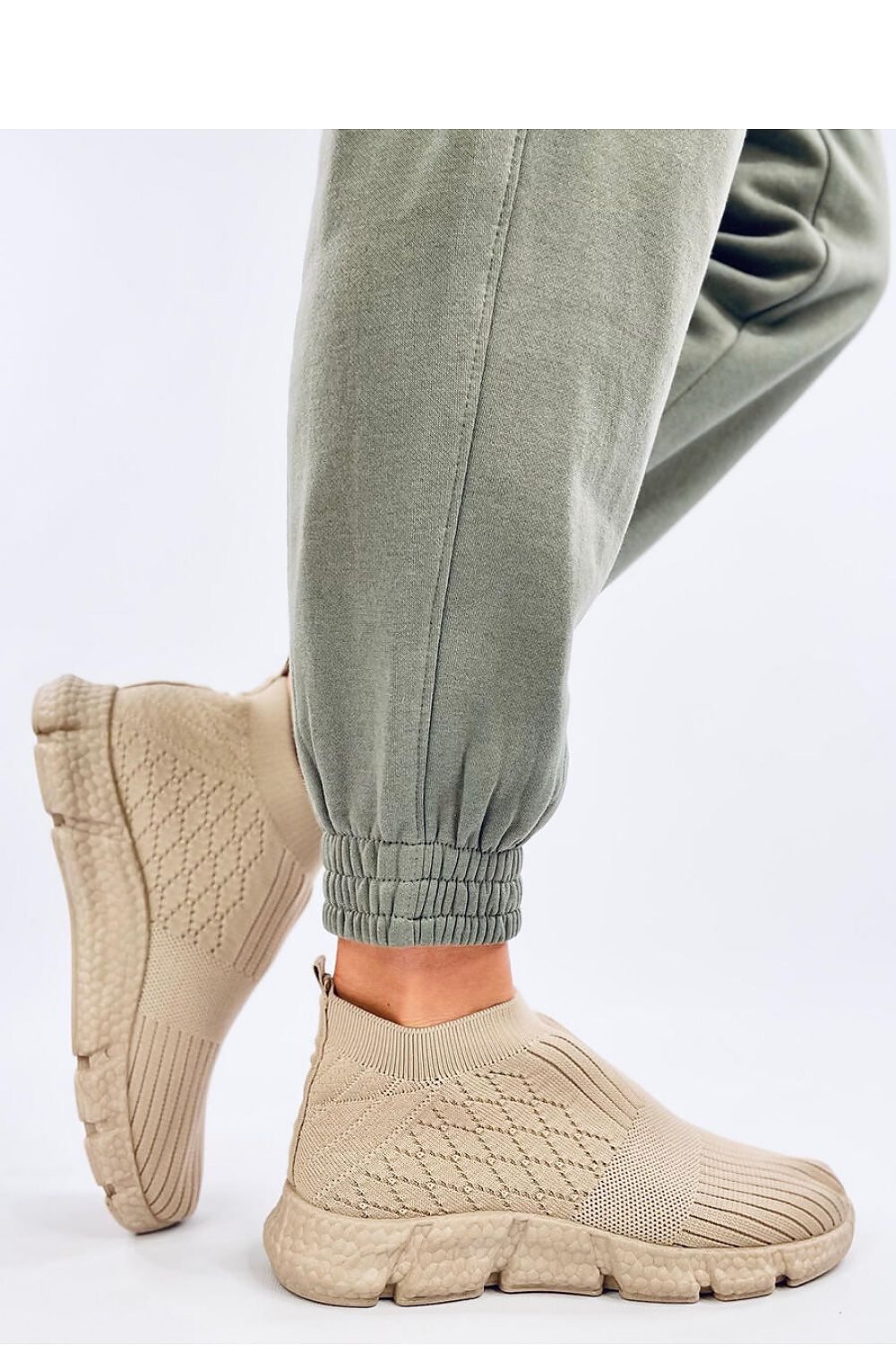 Inello sports shoes