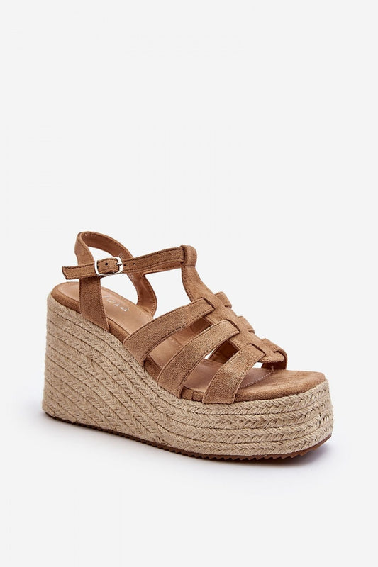 Cothurnes Step in style