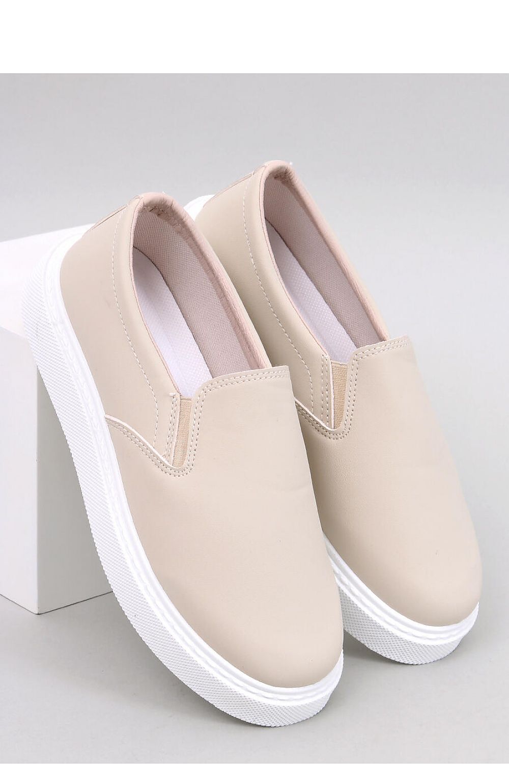 Slip-on Inello