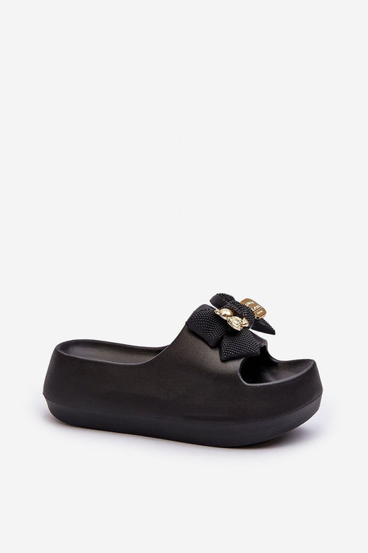 Clacquettes Step in style
