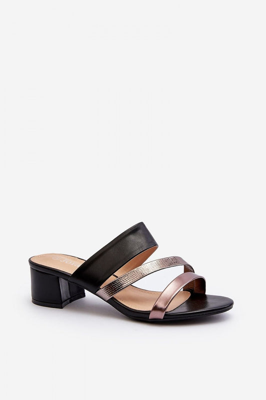 Clacquettes Step in style
