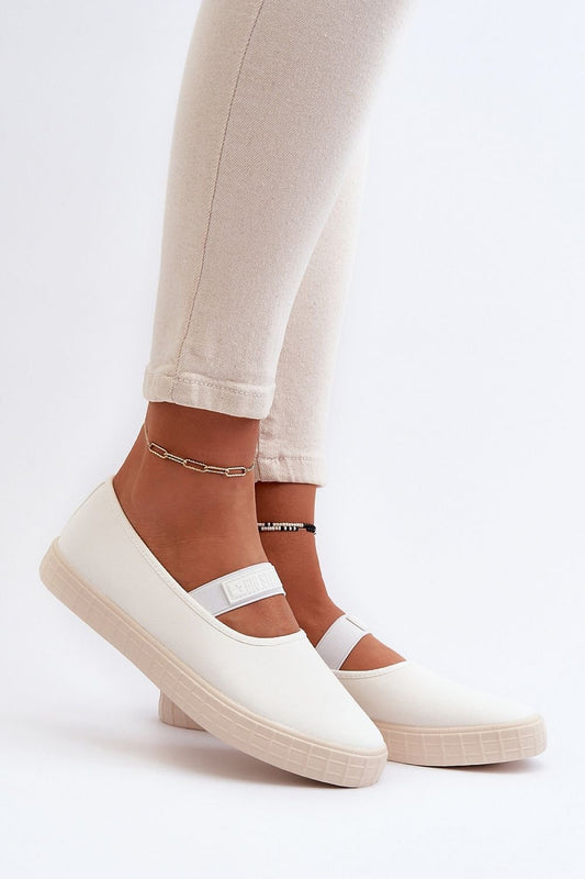 Step in style sneakers