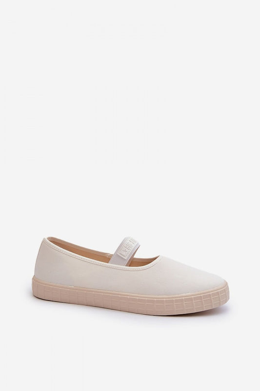 Step in style sneakers