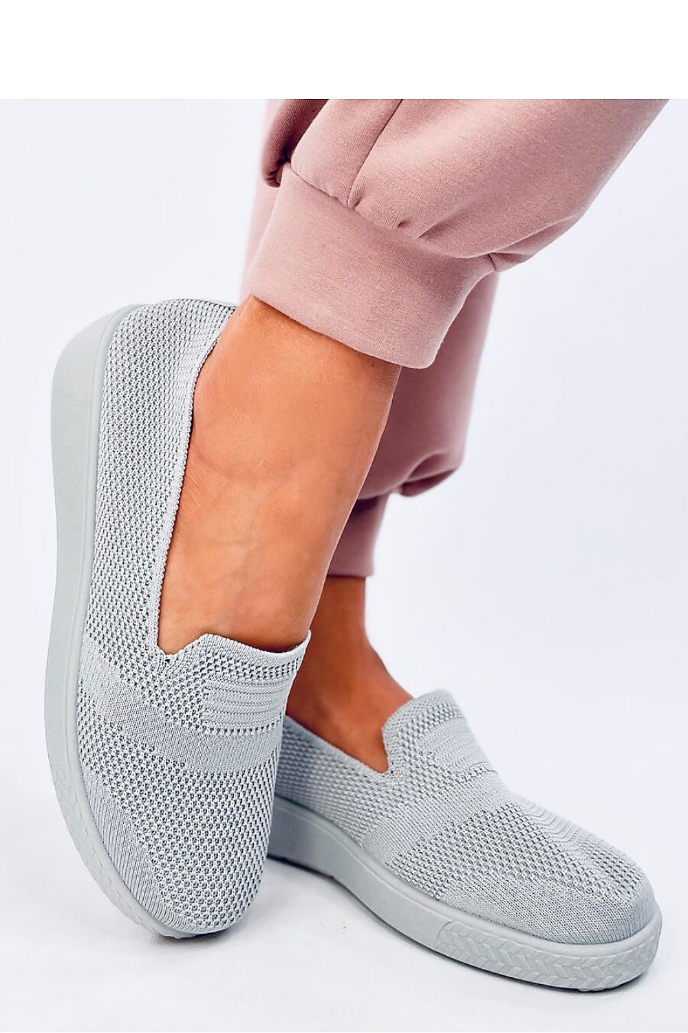 Slip-on model 195145 Inello