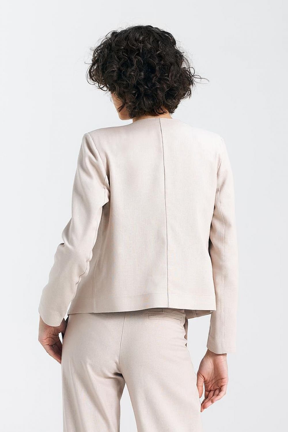Blazer femme model 195462 Nife