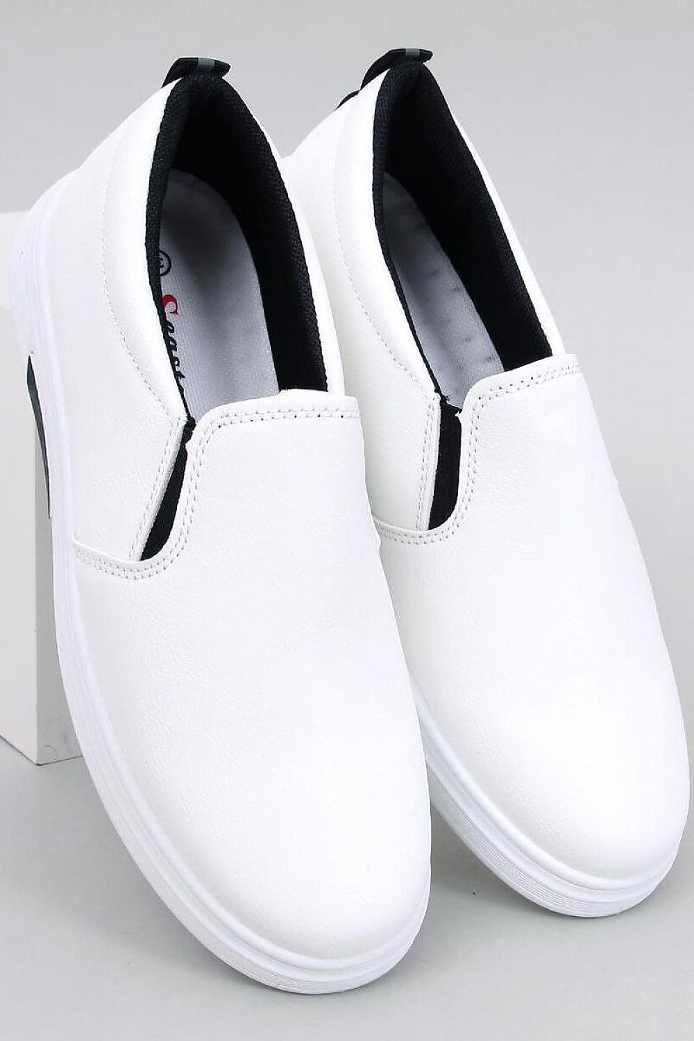 Slip-on model 195534 Inello