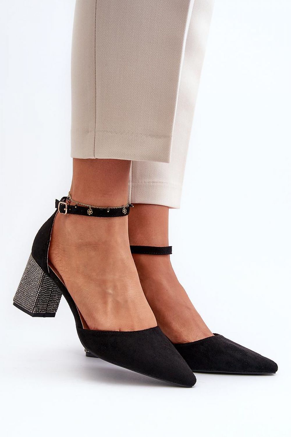 Escarpins talon large model 195732 Step in style