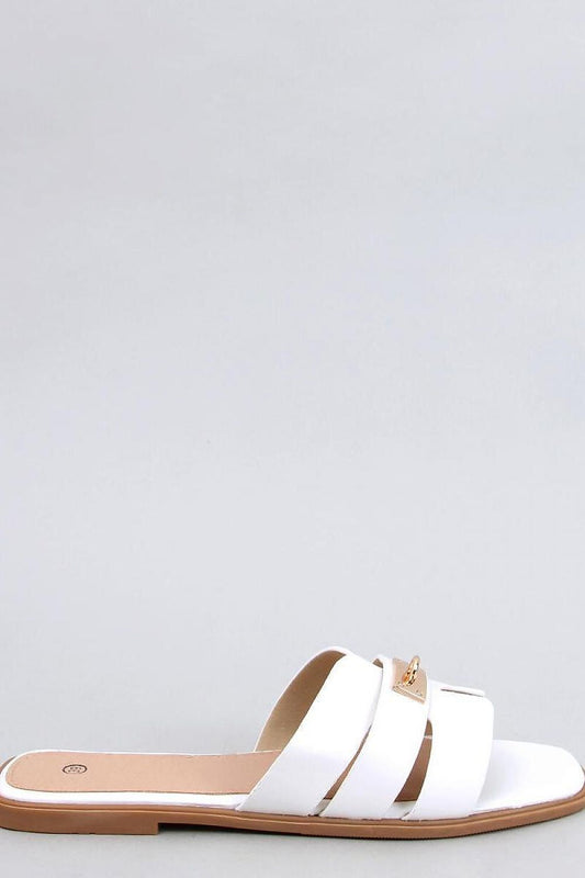 Clacquettes model 195984 Inello