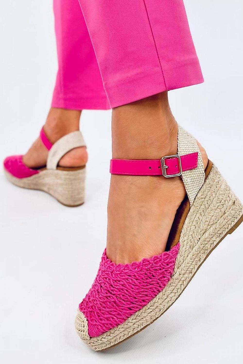 Cothurnes model 196042 Inello