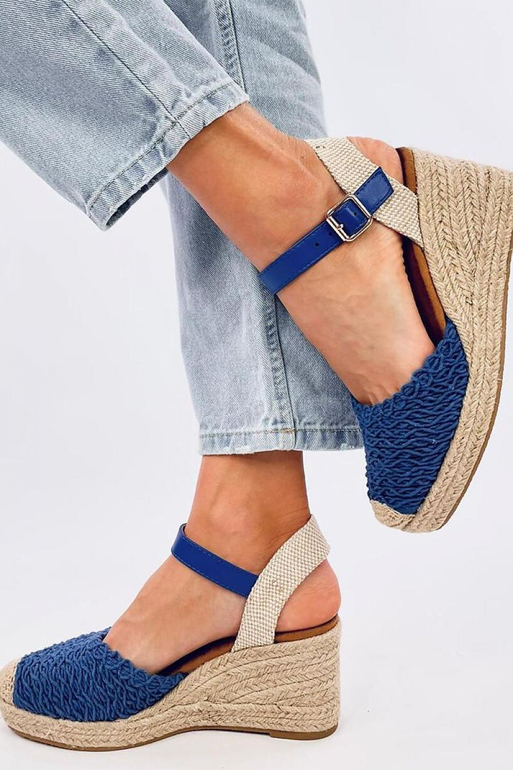 Cothurnes model 196044 Inello