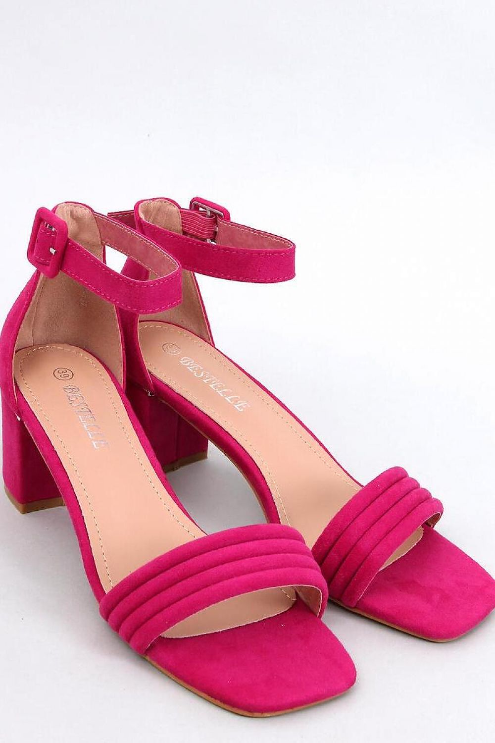 Heeled sandals model 196077 Inello