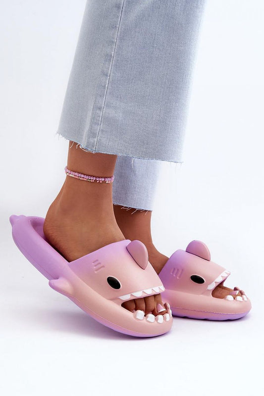 Clacquettes model 196229 Step in style