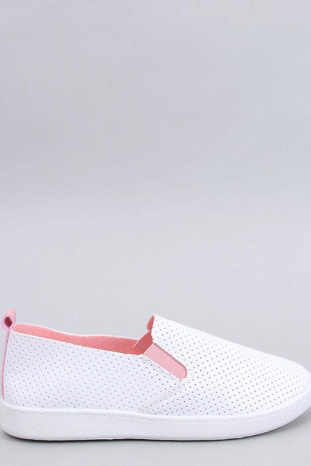 Slip-on model 196524 Inello