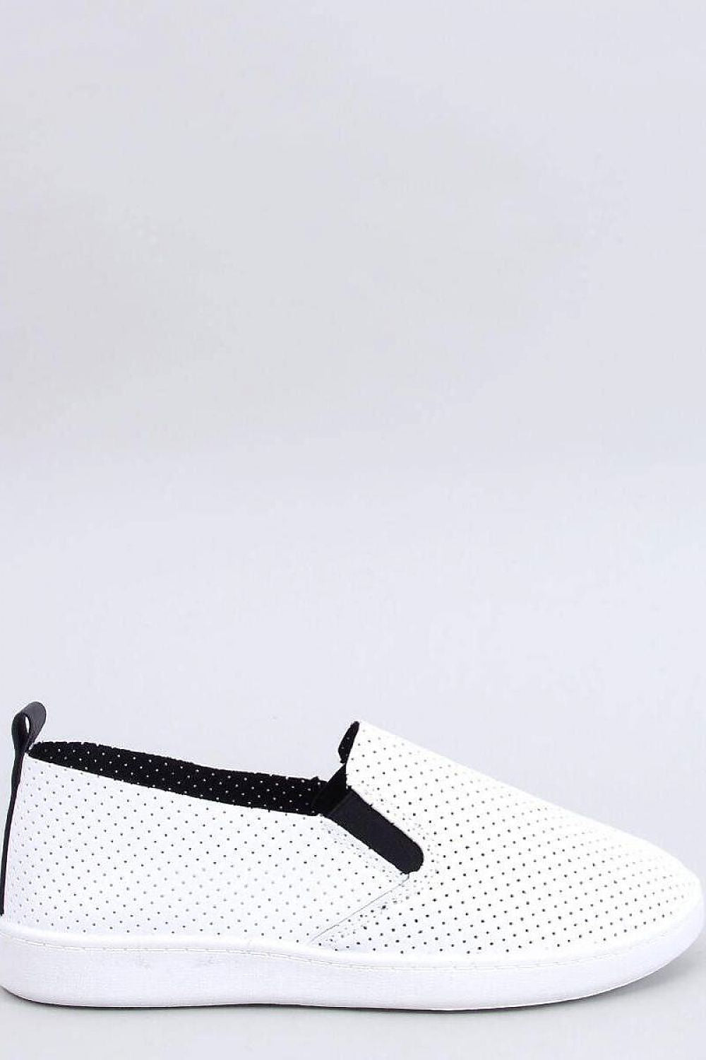 Slip-on model 196525 Inello