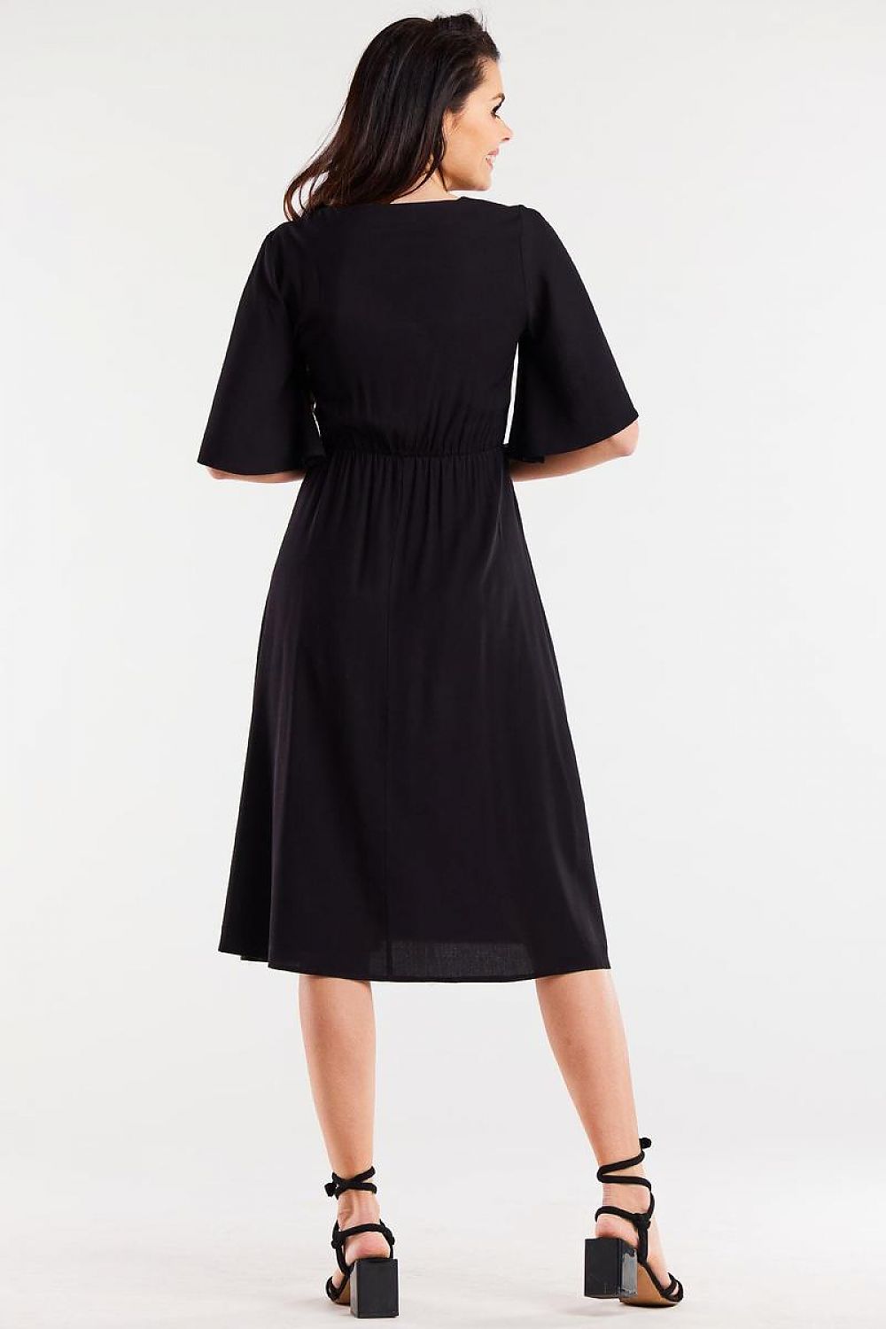 Robe de jour model 196607 awama