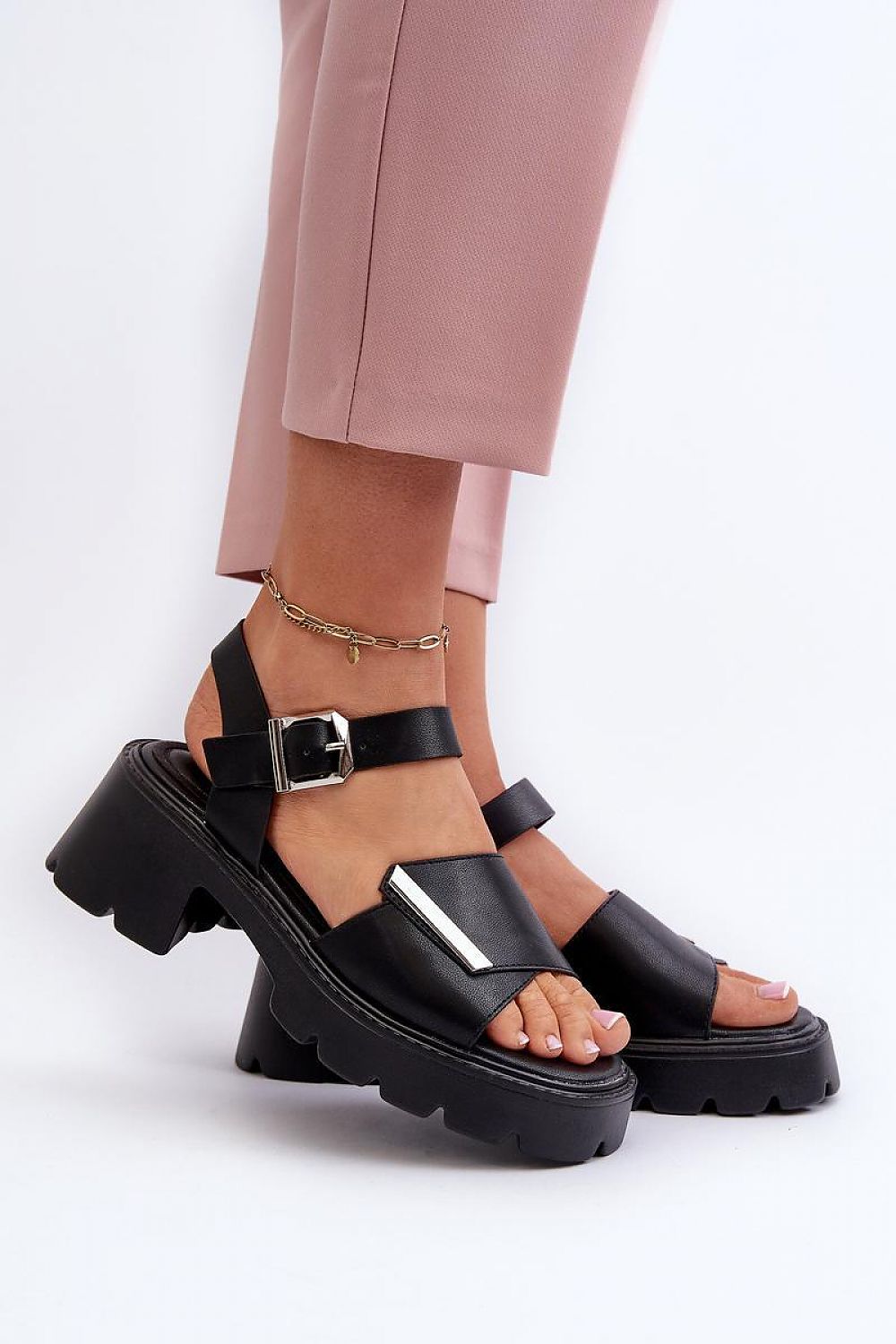 Heeled sandals model 196954 Step in style